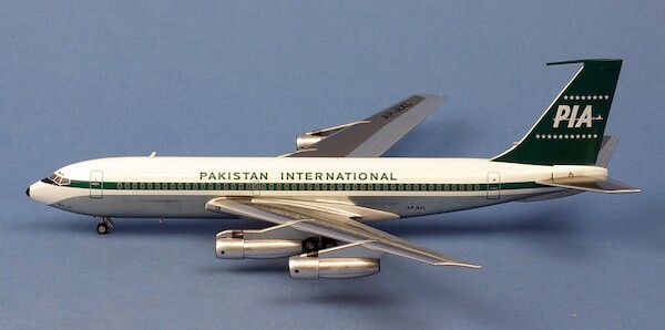 Boeing 720B PIA Pakistan Int'l AP-AXL AC211186A