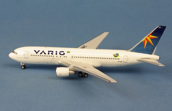 Boeing 767-200 Varig PR-VAC  AC411006
