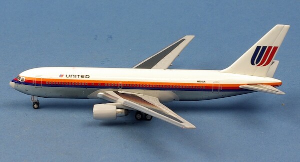 Boeing 767-200 United Airlines EN601UA AC411377