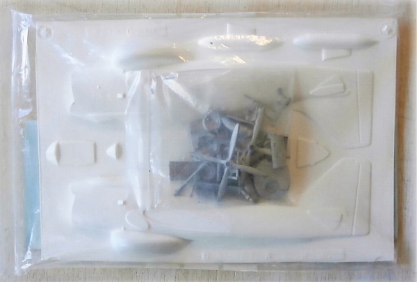 Fairey Gannet AEW3 conversion set with Novo kit and accessories K827