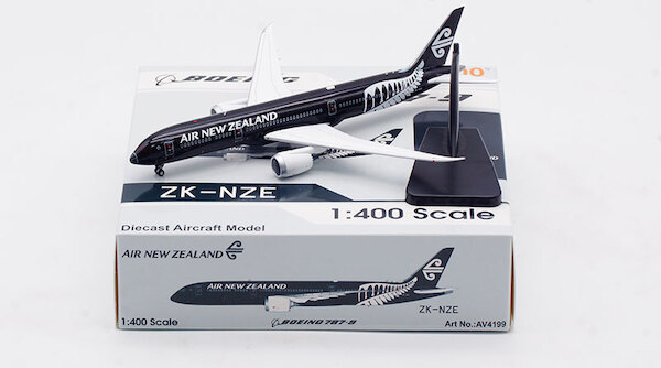 Boeing 787-9 Dreamliner Air New Zealand ZK-NZE detachable gear  AV4199