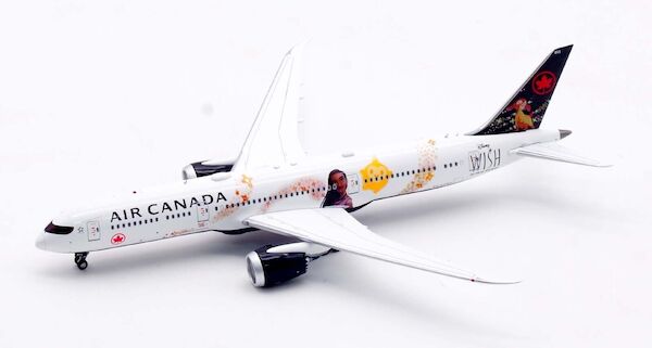 Boeing 787-9 Dreamliner Air Canada C-FVLX detachable gear  AV4201