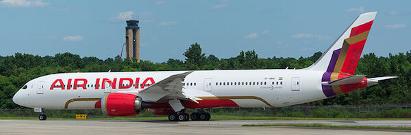 Boeing 787-9 Dreamliner Air India VT-AWA AV4374