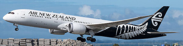 Boeing 787-9 Dreamliner Air New Zealand ZK-NZR detachable gear AV4394