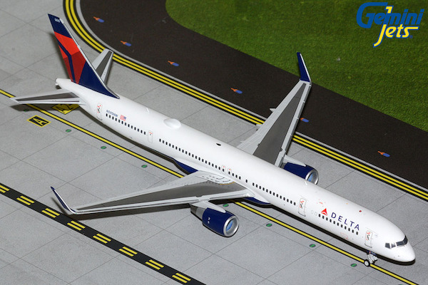 B757-300 Delta Air Lines N595NW G2DAL1418