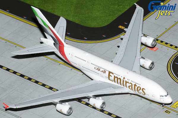 Airbus A380 Emirates A6-EOG NEW COLORS  GJUAE2218