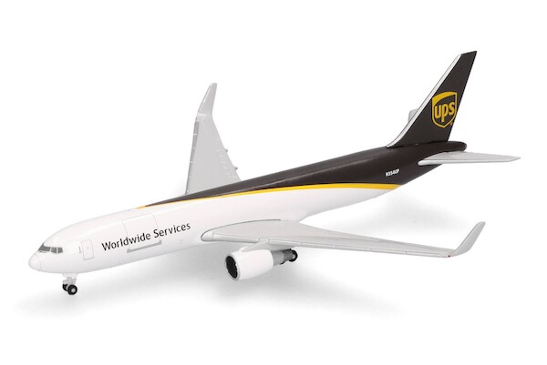 Boeing 767-300F UPS N354UP 526166-001