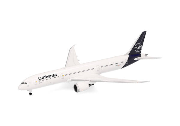 Boeing 787-9 Dreamliner Lufthansa D-ABPC 535946-002