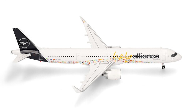 Airbus A321neo Lufthansa Help Alliance D-AIEP 573900