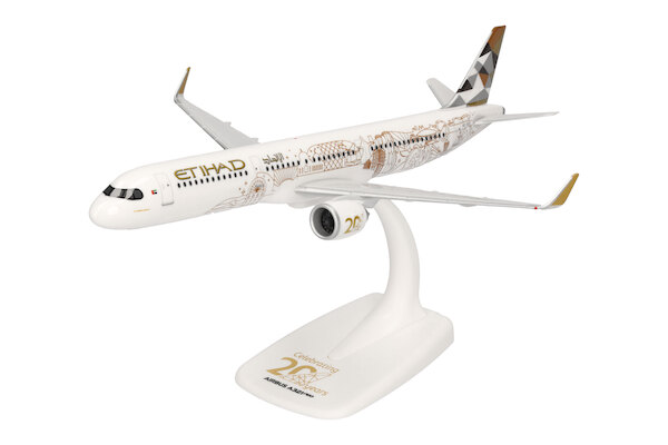 Airbus A321neo Etihad Airways 20th Anniversary A6-AEN 615013