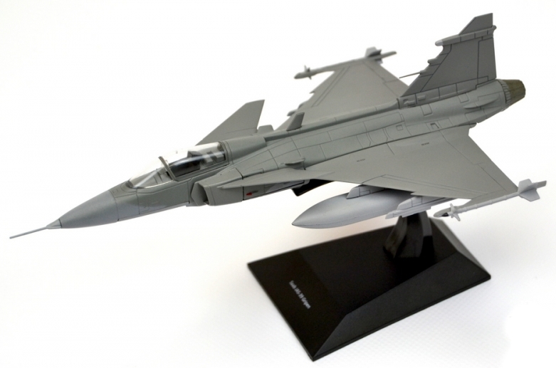 Herpa Wings 82MLCZ7211 SAAB JAS39C Gripen Basic scheme with decal