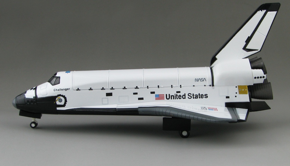 Hobbymaster HL1407 Space Shuttle mission 51-L, OV-099 