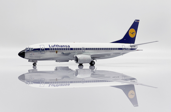 Boeing 737-300 Lufthansa D-ABXC Polished EW2733002