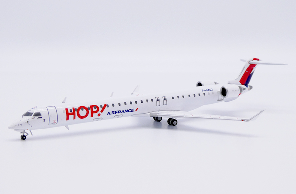 CRJ1000EL HOP! / Air France F-HMLO LH4405