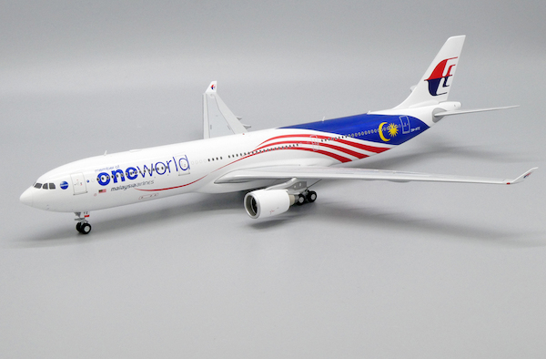 Airbus A330-300 Malaysia Airlines "oneworld" 9M-MTE  XX20086