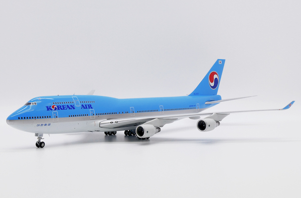 Boeing 747-400 Korean Air "Old Titles" HL7477 XX7477