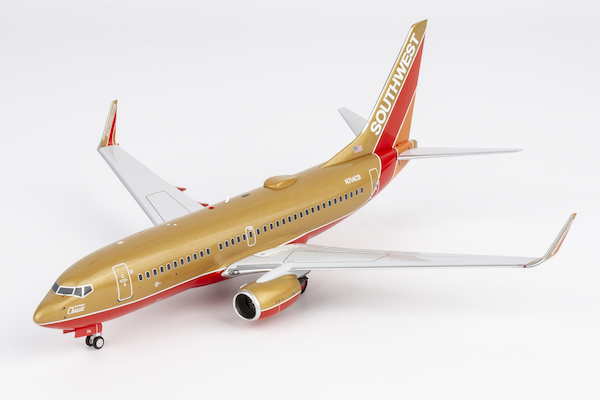 Boeing 737-700 Southwest Airlines "Desert Gold retro livery" N714CB 05030