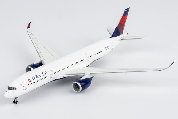 Airbus A350-900 Delta Air Lines N501DN the first A350 for Delta Air Lines 39118