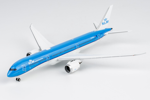Boeing 787-9 Dreamliner KLM "Carnation / Anjer" PH-BHA 55148