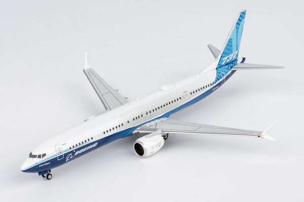 Boeing 737 MAX 10 Boeing House Colors N27752 90005