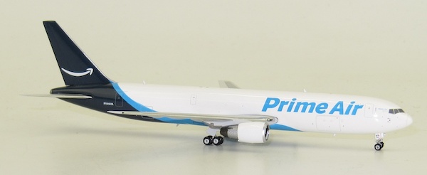 Phoenix-models 04274 Boeing 767-300ER Amazon Prime Air N1997A