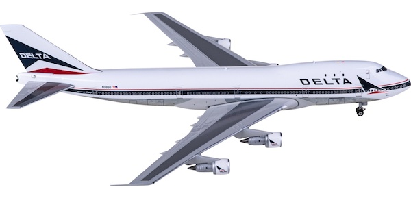 Boeing 747-100 Delta Air Lines N9896 (Polish)  04539