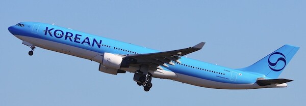 Airbus A330-300 Korean Air HL8025 04652