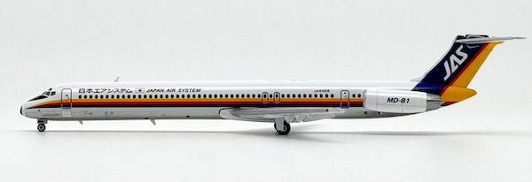 McDonnell Douglas MD81 JAS JA8498 04679
