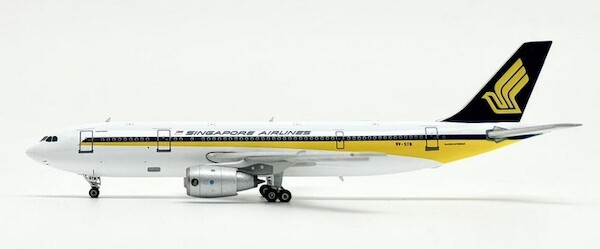 Airbus A300B4-203 Singapore Airlines 9V-STB 04700