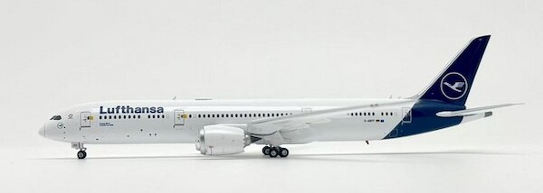 Boeing 787-9 Dreamlines Lufthansa D-ABPF 04705