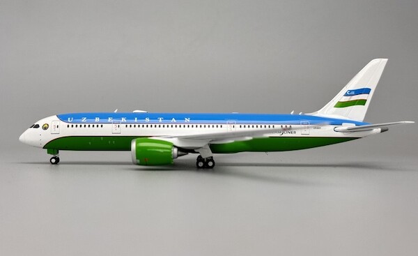 Boeing 787-8 Dreamliner Uzbekistan Government UK001 11991