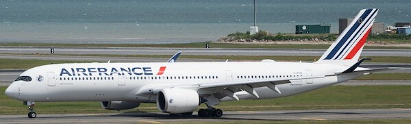 Airbus A350-900 Air France F-HTYM 12010