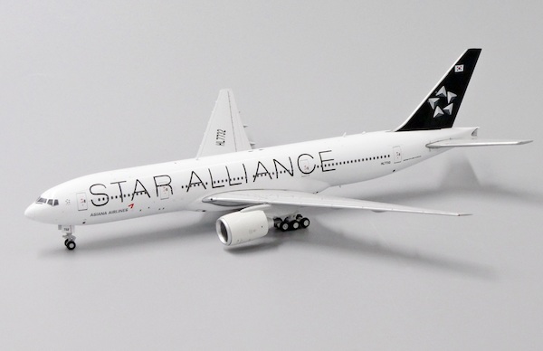 Boeing B777-200ER Asiana Airlines "Star Alliance Livery" HL7732 W