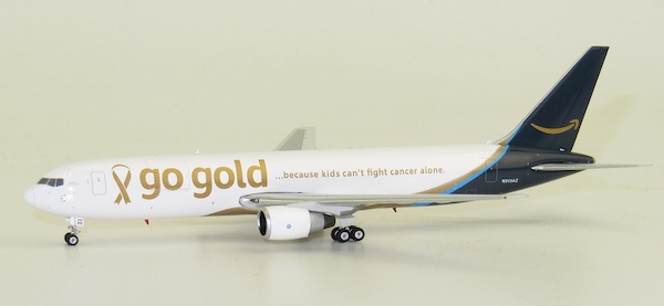 Boeing 767-300ER Amazon Prime Air "go gold" N313AZ