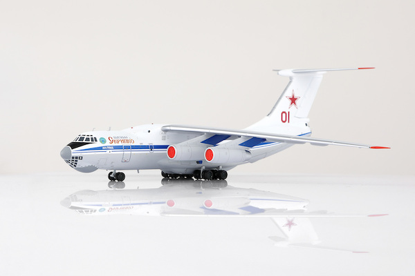 Ilyushin IL-76 Russian Air Force Red 01 L2095
