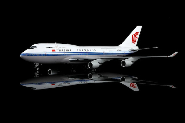Boeing 747-400 Air China B-2456 L2164
