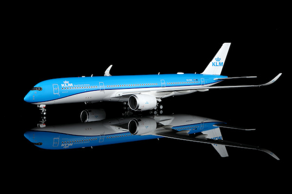 Airbus A350-900 KLM PH-ZNA Flaps Down (expected mid September) L2413FD