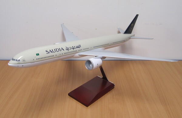 Boeing 777-300ER Saudi Arabian Airlines  TD044