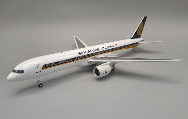 Boeing 757-200 Singapore Airlines 9V-SGN WB-757-2-002