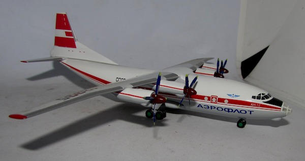 Antonov An12  Aeroflot CCCP-12995 Red livery  CCCP-12995