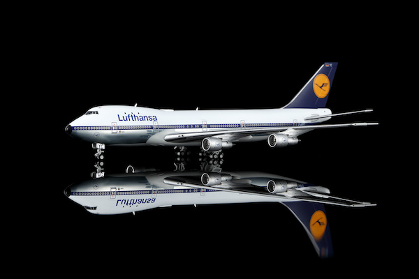 Boeing 747-100 Lufthansa D-ABYC Flaps Down YY74103F