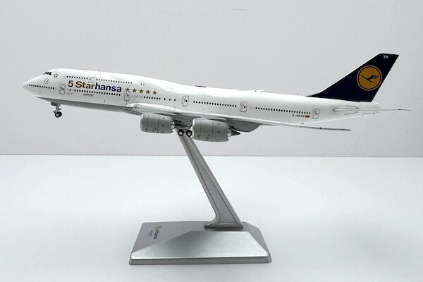 Boeing 747-8 Lufthansa "5 Starhansa" D-ABYM YY74806